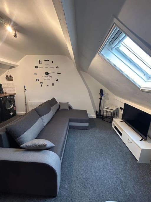 Rock Park Penthouse Apartment Llandrindod Wells Exterior foto
