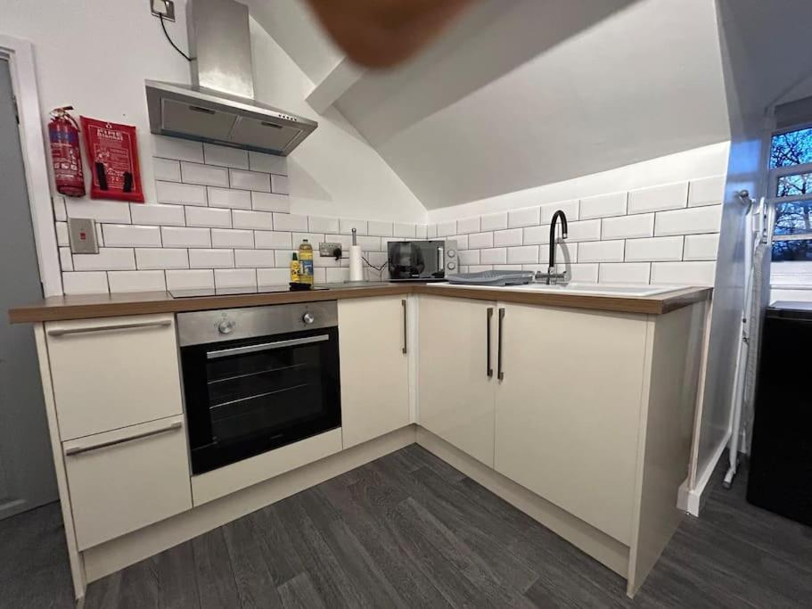 Rock Park Penthouse Apartment Llandrindod Wells Exterior foto